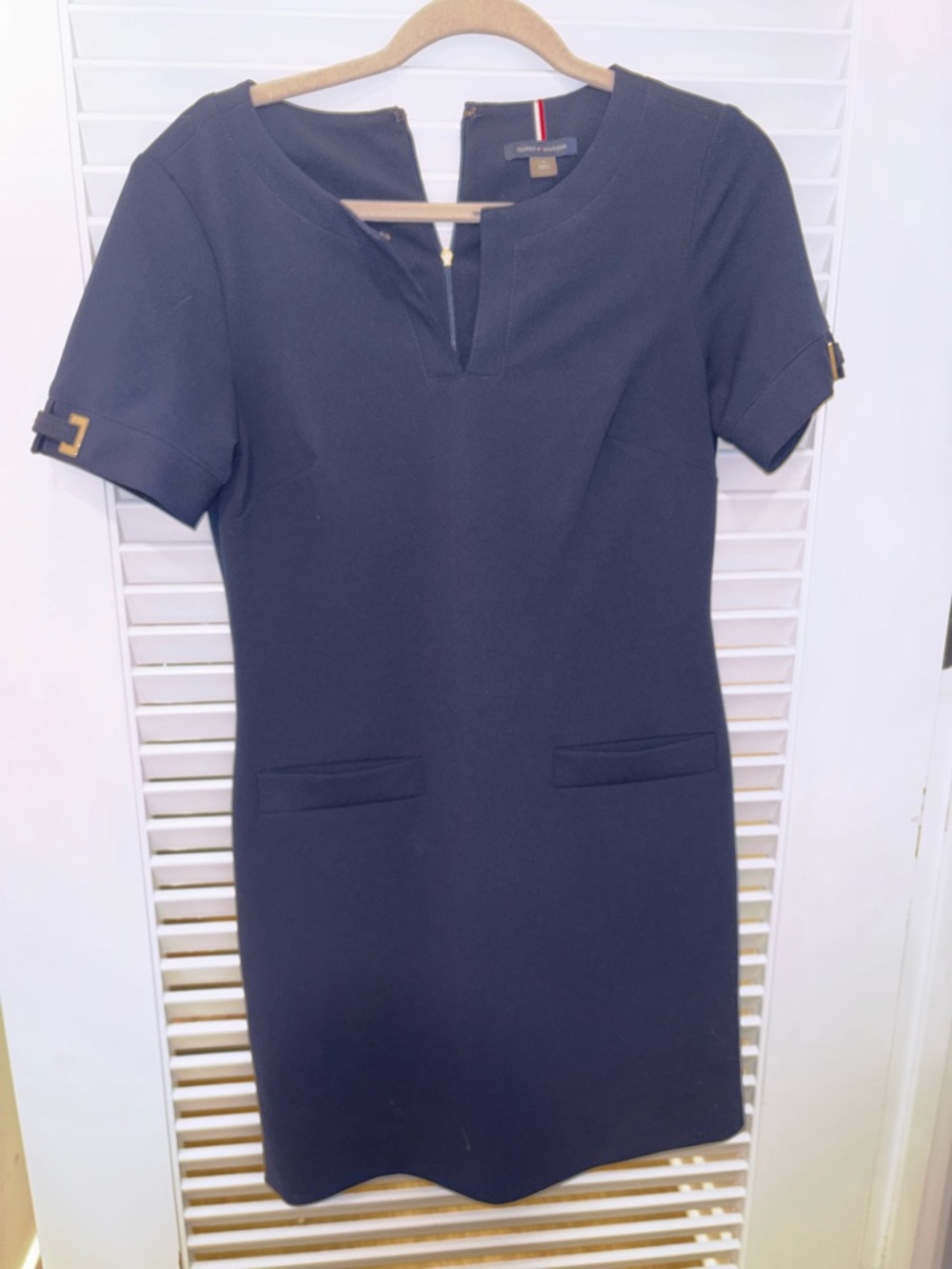 Tommy Hilfiger Navy Short Sleeve V-Notch Sheath Mini Dress